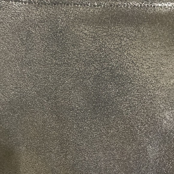 Spanx Faux Leather Leggings Black with Sub-Metallic Sheen Size M - Picture 4 of 7